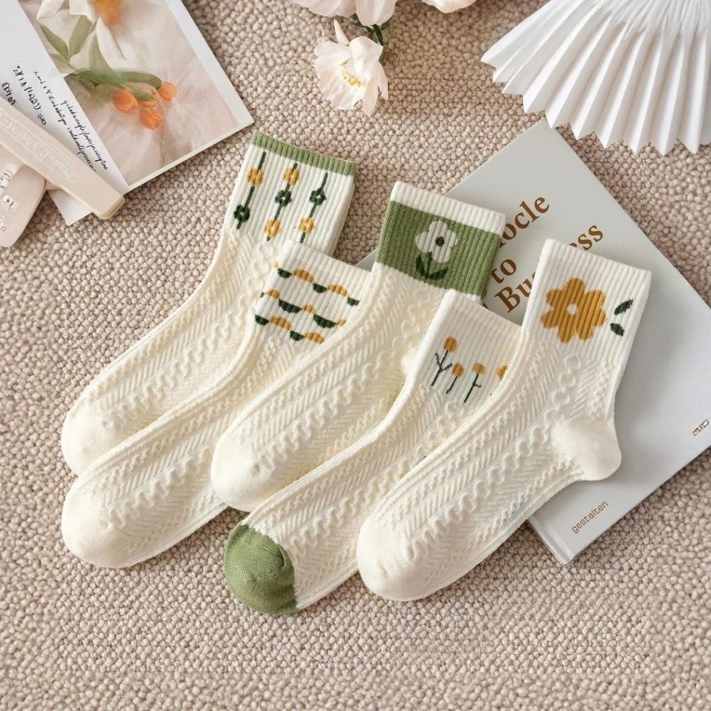 Floral Patterned White and Green Socks - Picture 1 of 6